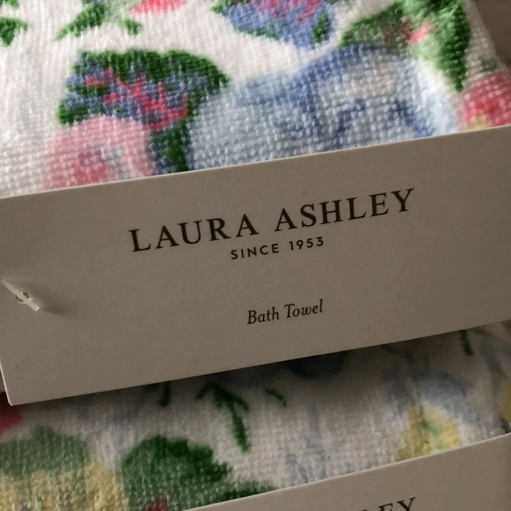 Laura Ashley Quartet Pink Cotton Towels - Pink, Blue & Green
